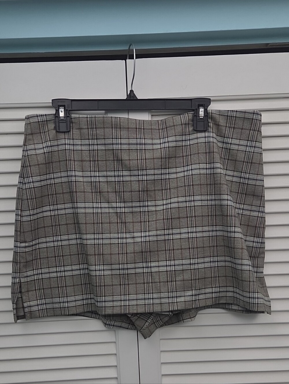 Express Plaid Skort in Gray and Brown